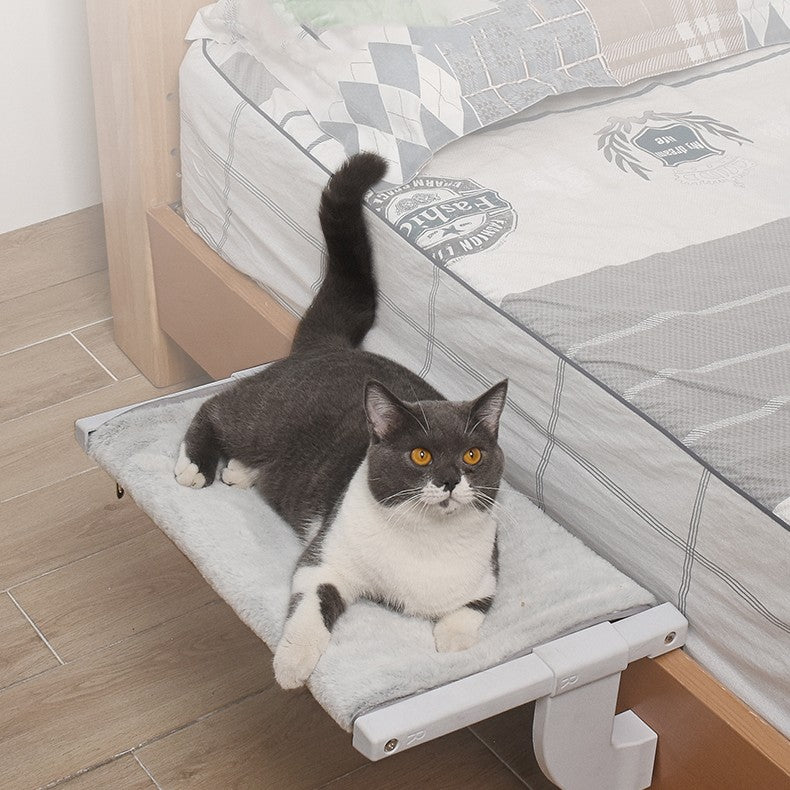 Hanging Cat Hammock Pet Bed Keeps Warm In Winter